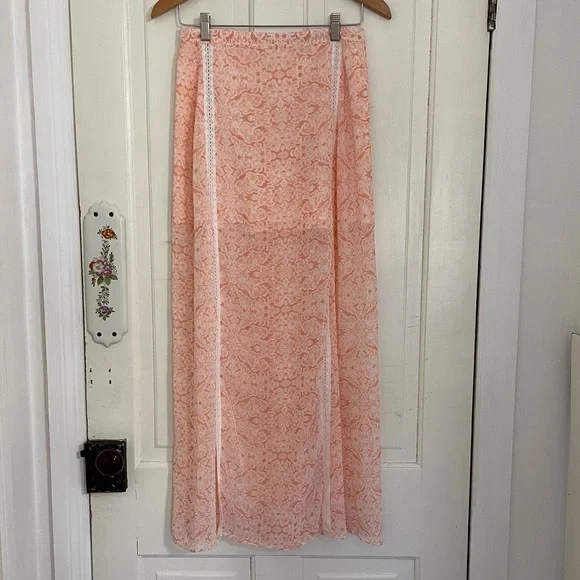 Double High Slit Floral Maxi Skirt - Picture 9 of 10